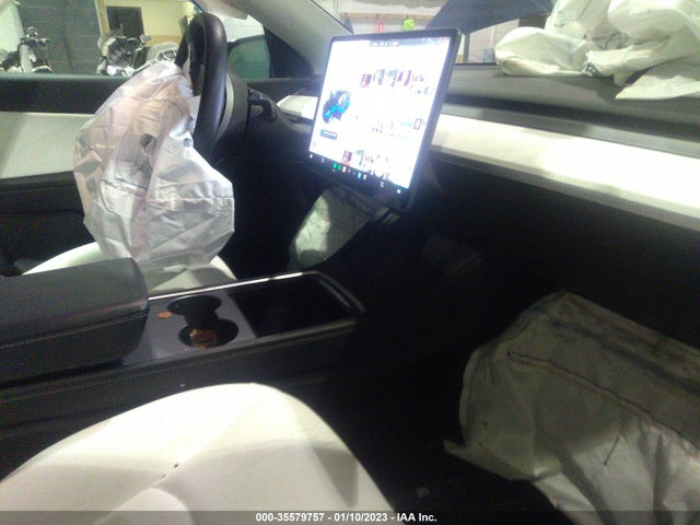 Tesla Model Y Long Range 2021 5YJYGDEEXMF144995 Image 5