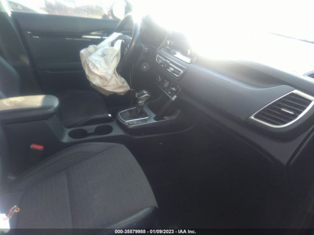 KNDEU2AA6M7105863 KIA SELTOS S