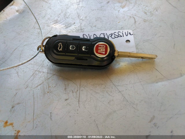 2015 Fiat 500L, VIN: ZFBCFADH8FZ032011