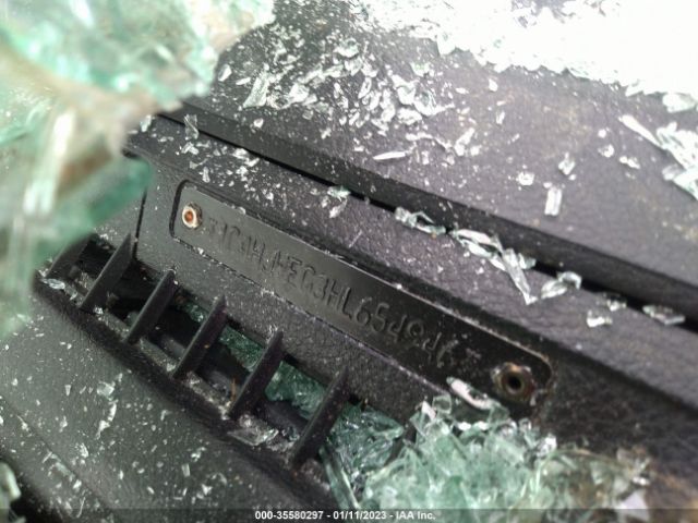 1C4HJWEG3HL654946 Jeep Wrangler Unlimited Sahara