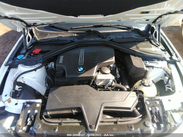 2018 BMW 3 Series, VIN: WBA8A3C5XJA357834