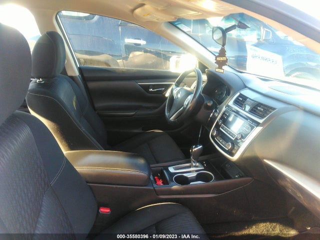 2018 Nissan Altima, VIN: 1N4AL3AP5JC138549