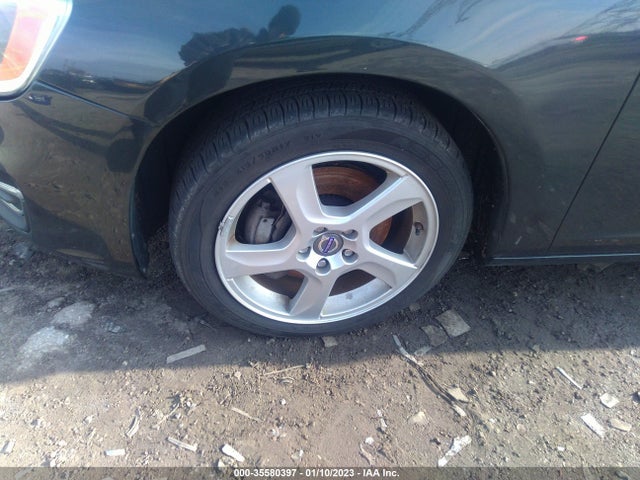 2015 Volvo V60, VIN: YV1612SB1F1192253