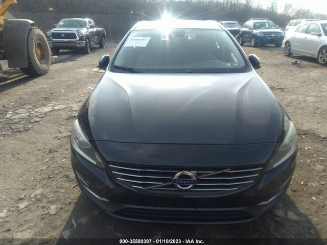 2015 Volvo V60, VIN: YV1612SB1F1192253