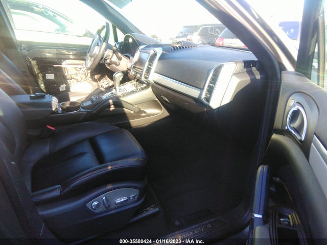 2014 Porsche Cayenne, VIN: WP1AD2A28ELA77854