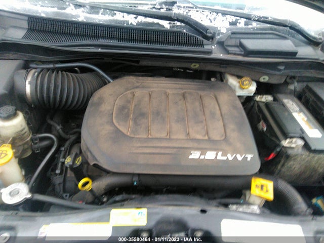 2C4RC1GG8CR200206 Chrysler Town & Country Limited