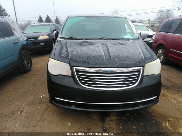 2C4RC1GG8CR200206 Chrysler Town & Country Limited