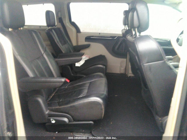 2C4RC1GG8CR200206 Chrysler Town & Country Limited