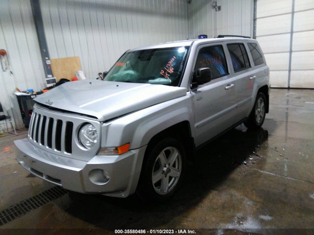2010 JEEP PATRIOT LATITUDE VIN: 1J4NF1GB8AD640270