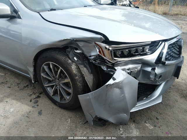 2019 Acura TLX, VIN: 19UUB1F34KA010628