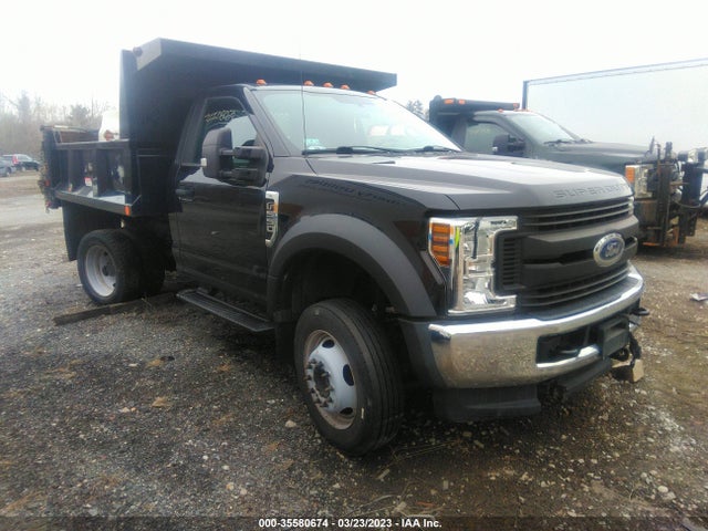 2018 Ford F-550, VIN: 1FDUF5HY7JED03364