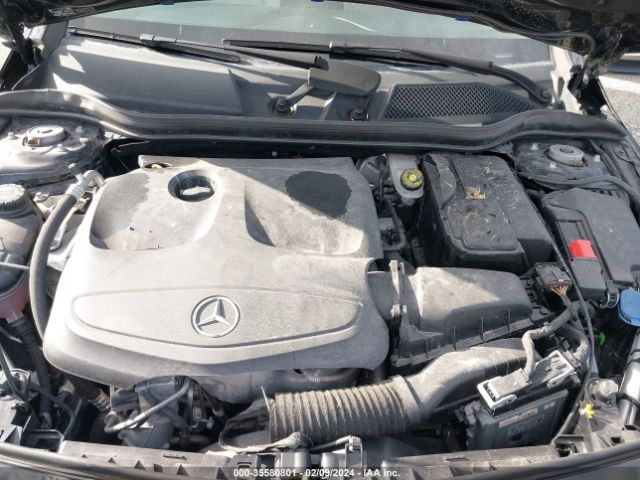 2019 MERCEDES-BENZ CLA 250 WDDSJ4GB4KN724662 Photo 9