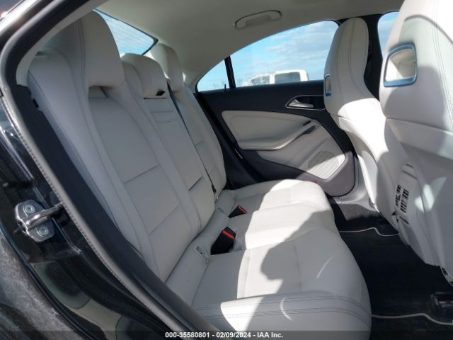 2019 MERCEDES-BENZ CLA 250 WDDSJ4GB4KN724662 Photo 7
