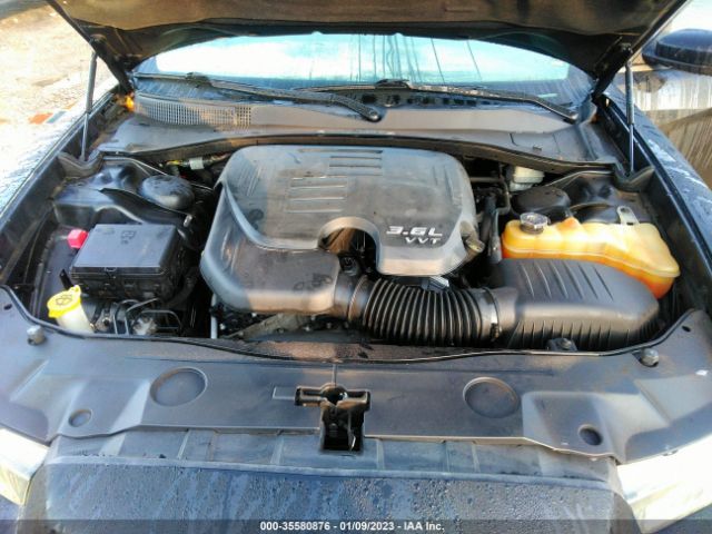 2C3CDXHGXEH124943 Dodge Charger Sxt