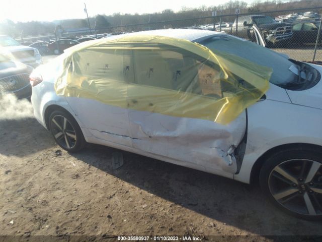 3KPFL4A8XHE090757 KIA FORTE EX
