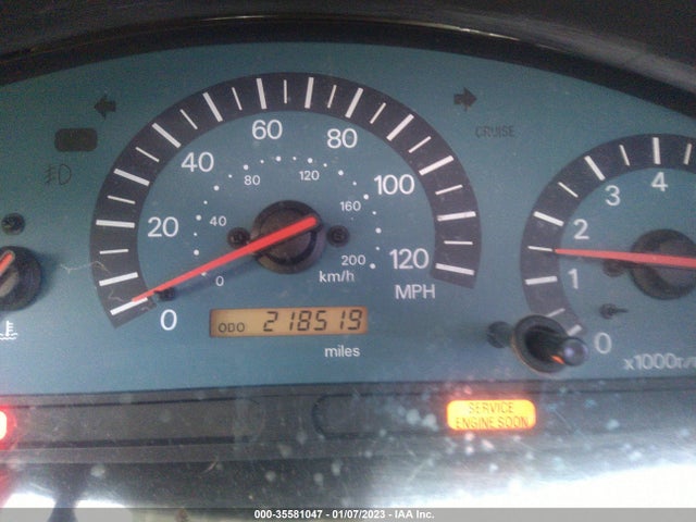 Mitsubishi Galant 2003 4A3AA46G33E138987 Image 8