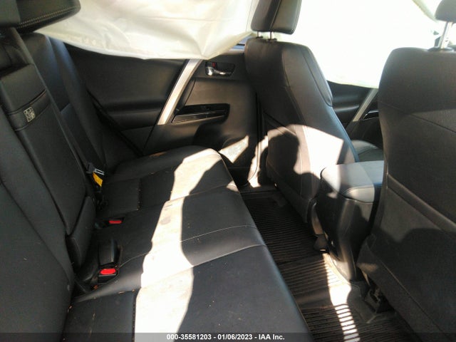 2018 Toyota RAV4, VIN: JTMDJREV3JD206947