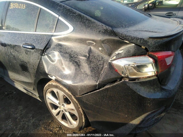 Chevrolet Cruze Premier 2018 1G1BF5SM3J7199633 Image 8