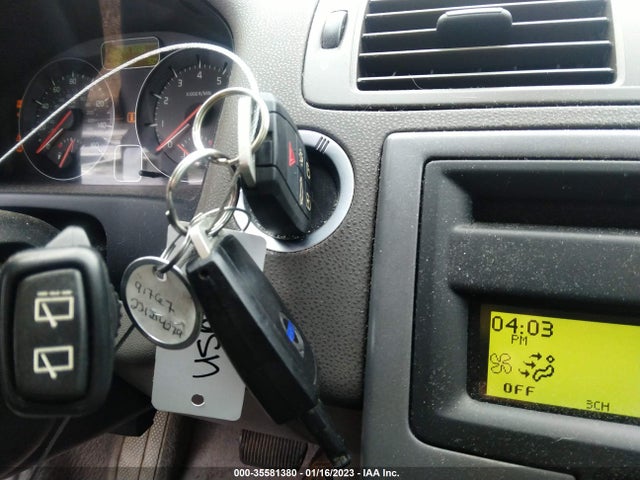 Volvo C30 2009 YV1MK672292124658 Image 3