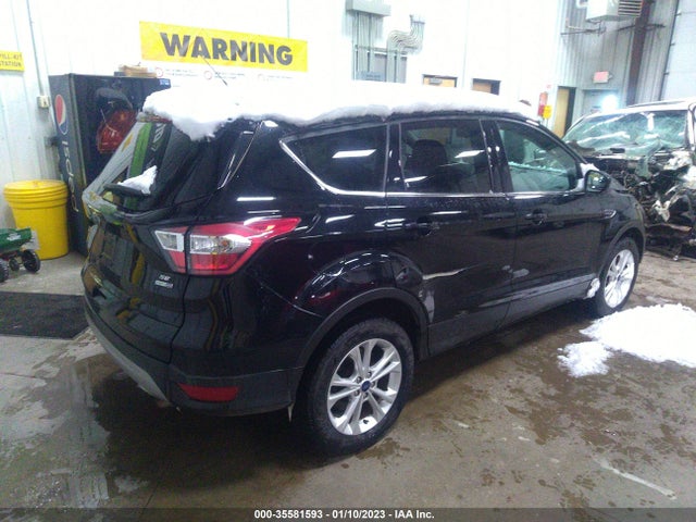 Ford ESCAPE SE 2017 1FMCU9GD1HUC36817 Image 5