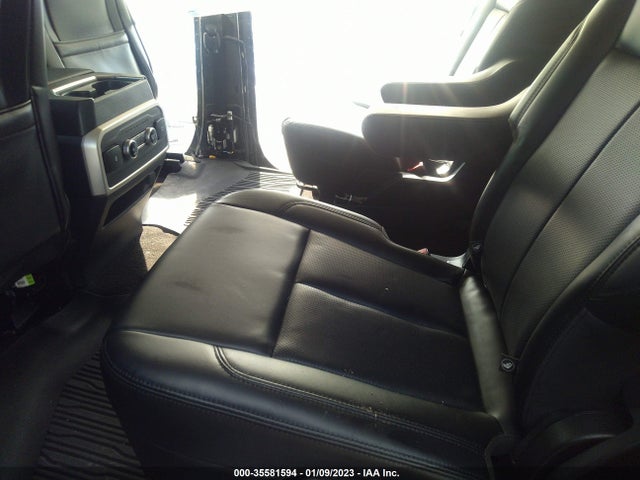 2022 Ford Expedition, VIN: 1FMJU1JTXNEA03386