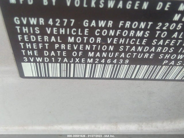 2014 VOLKSWAGEN JETTA SEDAN SE VIN: 3VWD17AJXEM246439