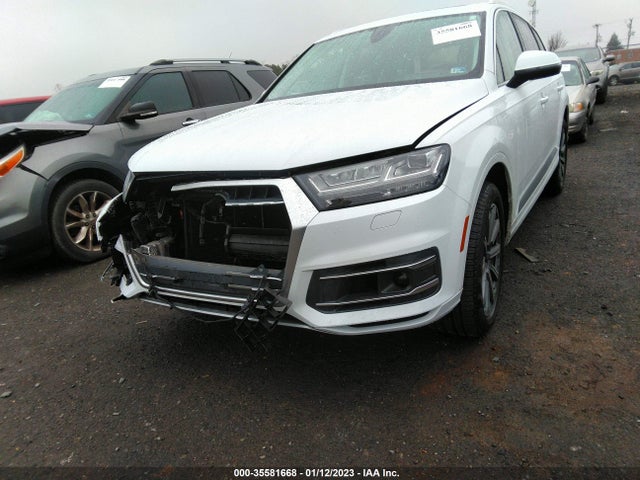 2018 Audi Q7, VIN: WA1VAAF7XJD030057