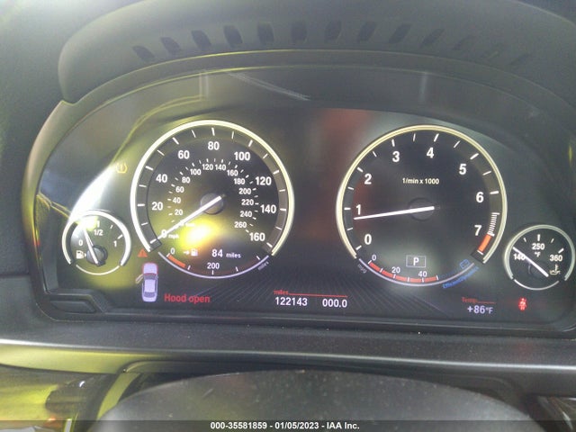 BMW 5 Series 550i 2013 WBAFR9C59DDX79535 Image 8