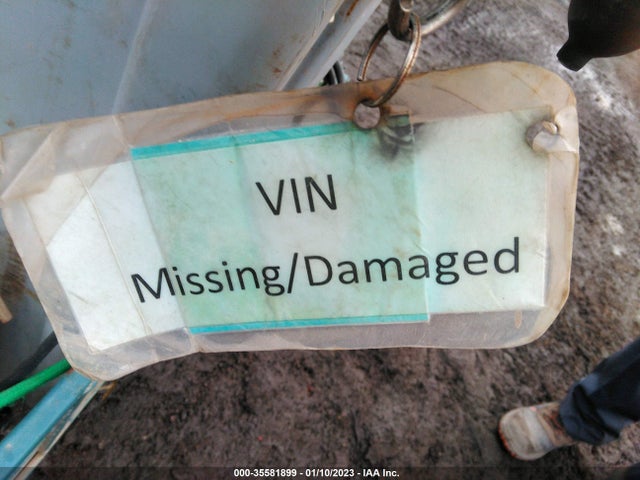2005 GMC SAVANA CARGO VAN VIN: 1GTFH15T251246271