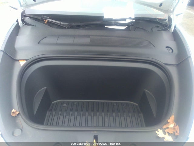 Tesla Model Y Long Range 2021 5YJYGDEE5MF183901 Image 10