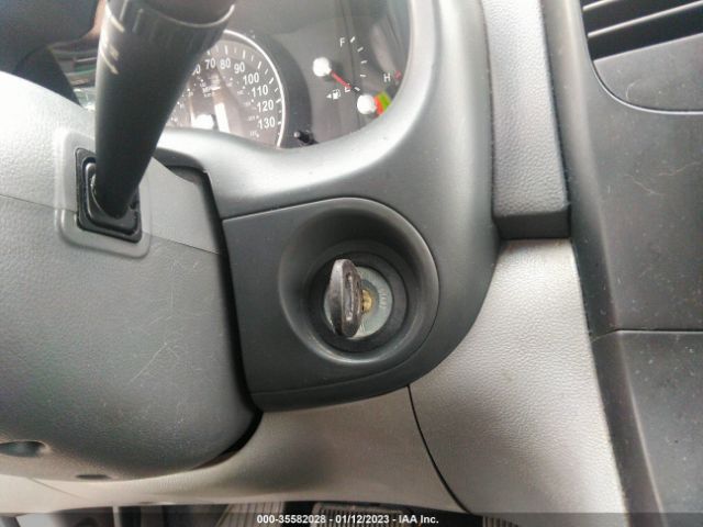 KNDMG4C33A6356354 KIA SEDONA LX
