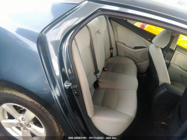 KNAGM4A74F5556102 KIA Optima Lx