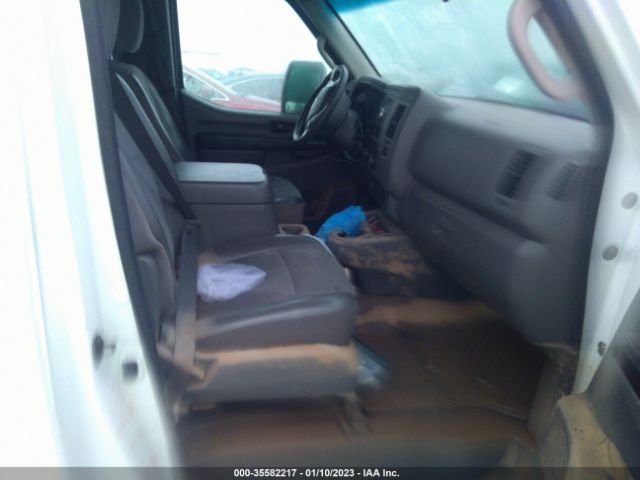 1N6AF0LX3EN106607 Nissan Nv Sv