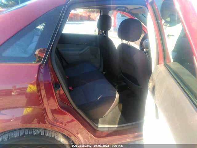 2007 FORD FOCUS S/SE/SES VIN: 1FAFP34N87W110370