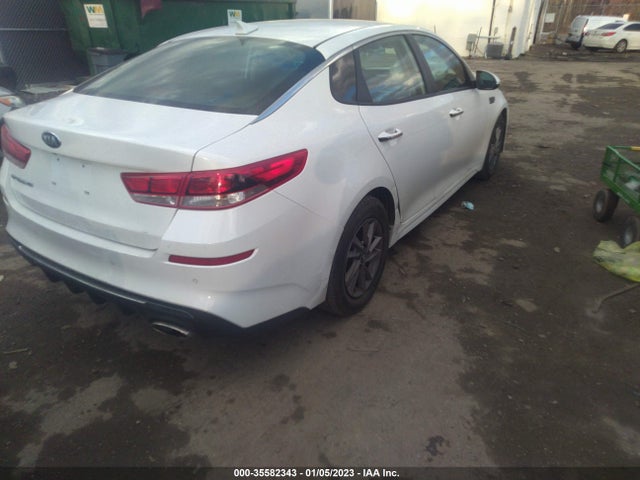 2020 Kia Optima, VIN: 5XXGT4L34LG386167