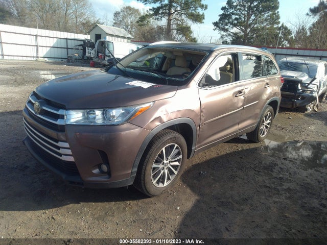 2017 TOYOTA HIGHLANDER XLE VIN: 5TDKZRFH7HS198259