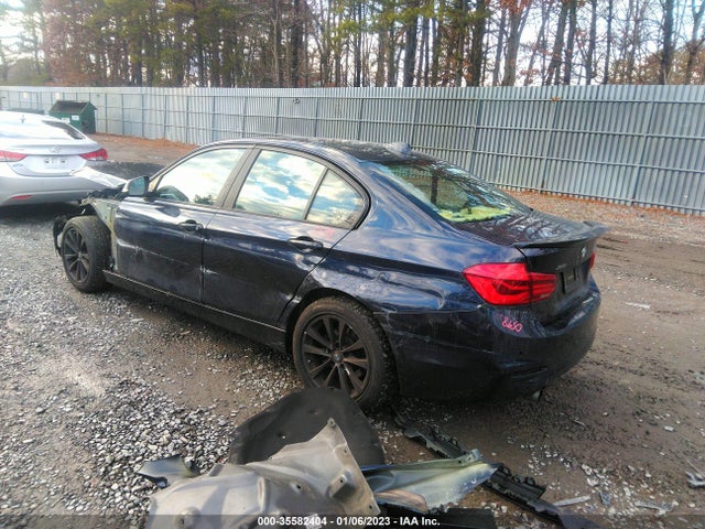 2017 BMW 3 Series, VIN: WBA8E5G38HNU43896