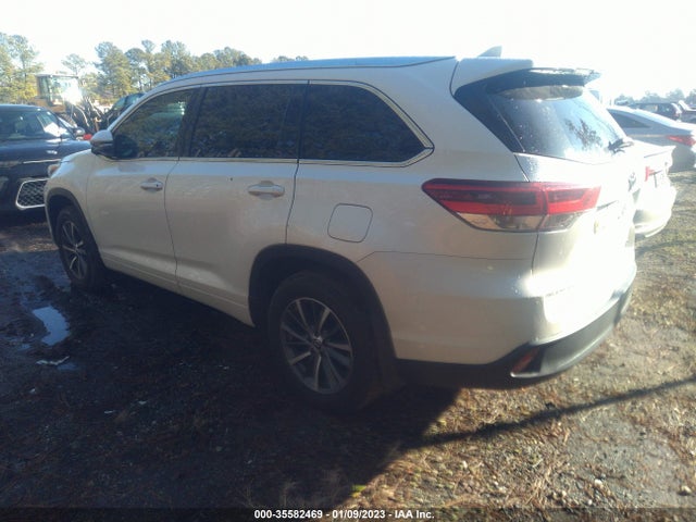 2017 Toyota Highlander, VIN: 5TDJZRFHXHS478950
