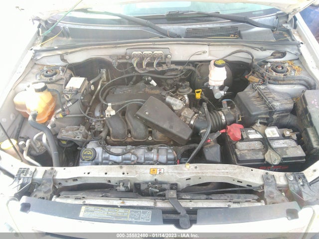 2008 FORD ESCAPE XLT VIN: 1FMCU03198KB83660