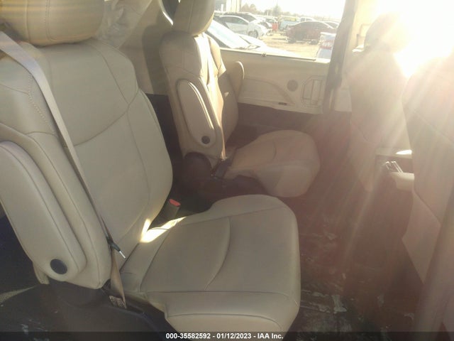 2022 Toyota Sienna, VIN: 5TDYRKEC1NS135872