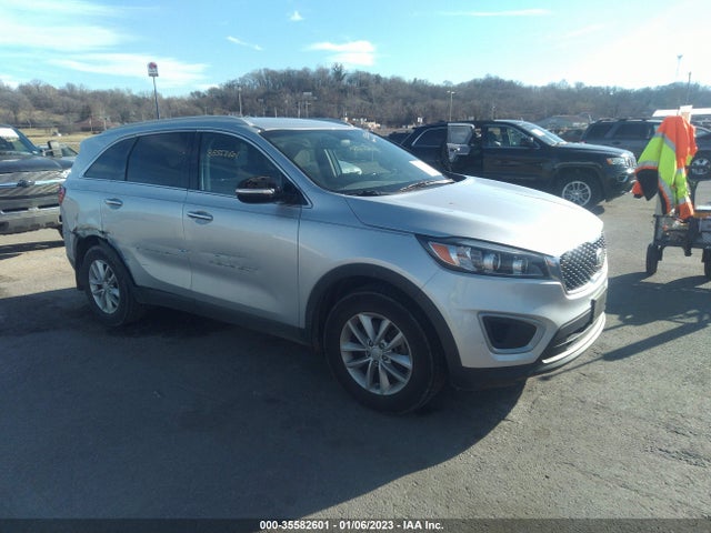 2017 Kia Sorento, VIN: 5XYPG4A34HG250468