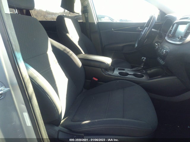 2017 Kia Sorento, VIN: 5XYPG4A34HG250468