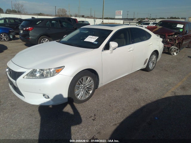 Lexus Es 350 4dr Sdn 2013 JTHBK1GGXD2052465 Image 2