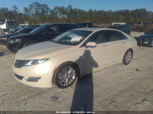 Lincoln MKZ 2014 3LN6L2LU9ER814369 Image 2