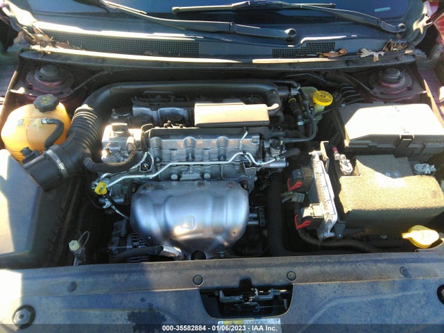 1C3CCCFB6FN626439 Chrysler 200 LX