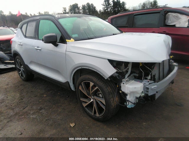 2022 Volvo XC40, VIN: YV4162UM0N2786290