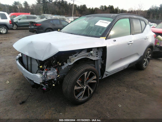 2022 Volvo XC40, VIN: YV4162UM0N2786290