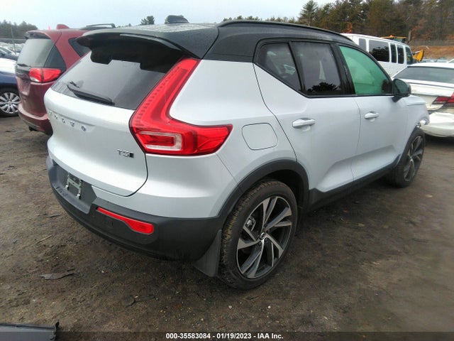 2022 Volvo XC40, VIN: YV4162UM0N2786290
