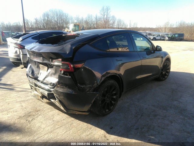 Tesla Model Y 2020 5YJYGDEE5LF014413 Image 5