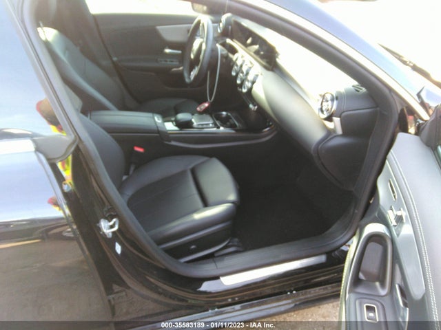 2021 Mercedes-Benz CLA-Class, VIN: W1K5J4GB2MN152944